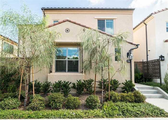167 Outwest Irvine, CA 92618 | MLS OC23139645 Photo 1