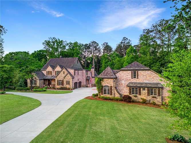 9160 Brumbelow Road Johns Creek, GA 30022