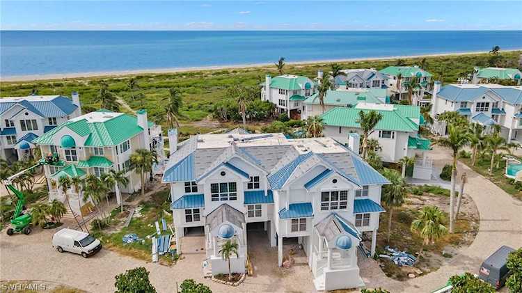 411 E Bella Vista Way Sanibel, FL 33957