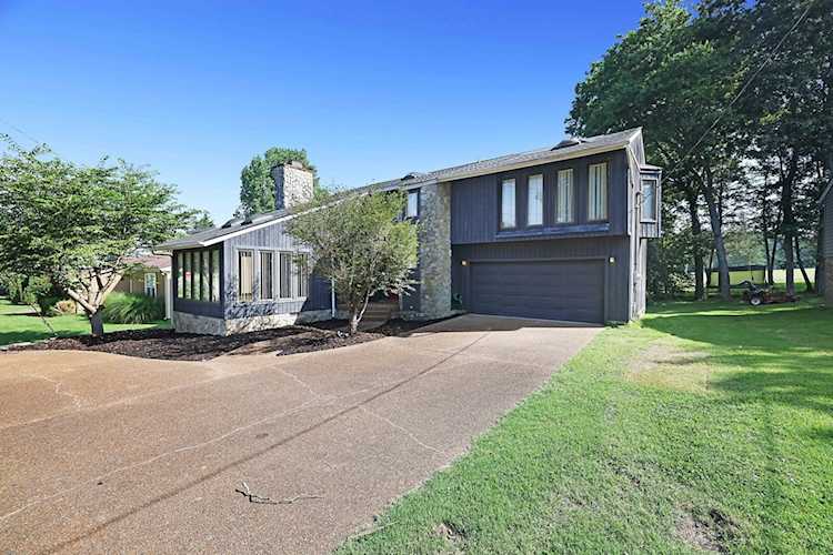 1024 Flintlock Ct Nashville, TN 37217