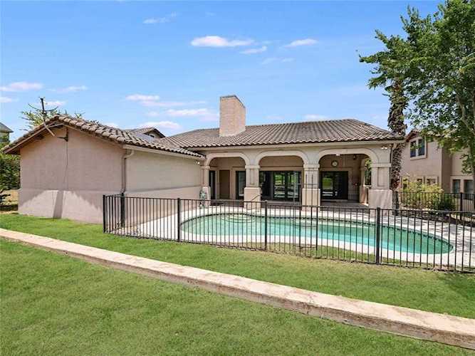 1405 Lakeway DR Lakeway, TX 78734