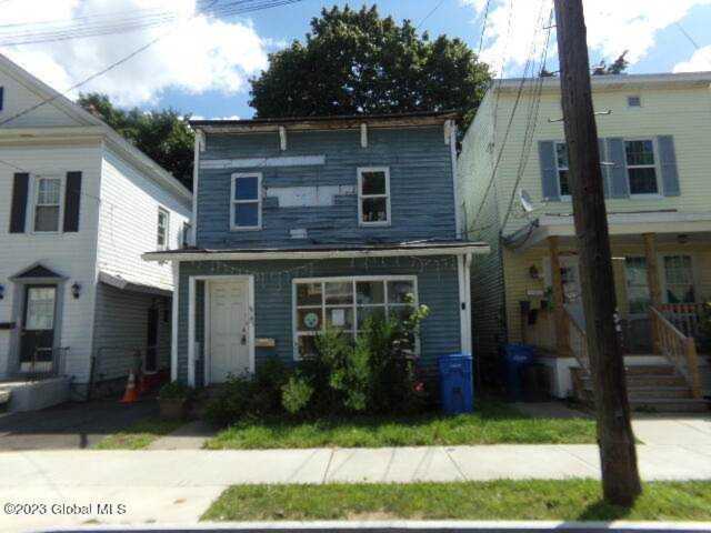 15 Jeanette St Albany, NY 12209