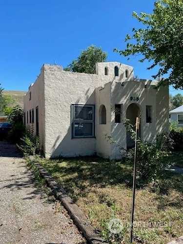 935 1st Ave S Okanogan, WA 98840