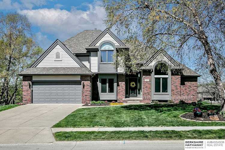 1910 S 183 Circle Omaha, NE 68130 | MLS 22311054 Photo 1