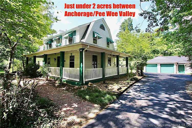 2705 Maxey Ln Louisville, KY 40245