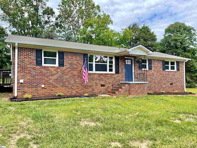 9 Mcgill Road Taylors, SC 29687 | MLS 1499825 Photo 1