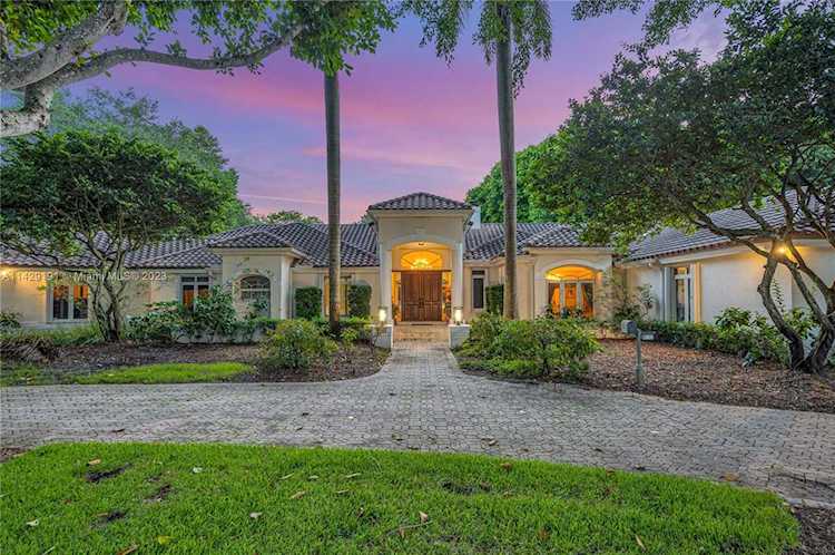 9440 SW 62nd Ct Pinecrest, FL 33156