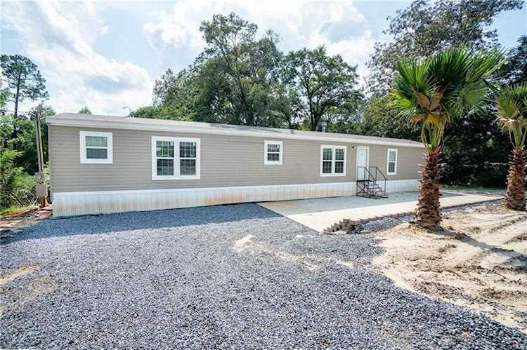 14993 Moffett Road Wilmer, AL 36587