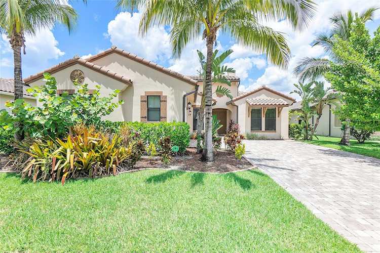 11705 NW 82nd Ct Parkland, FL 33076