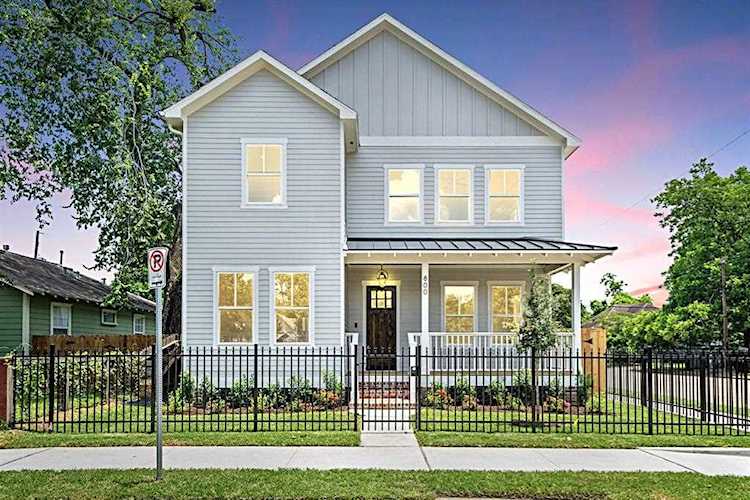 800 Walton St Houston, TX 77009