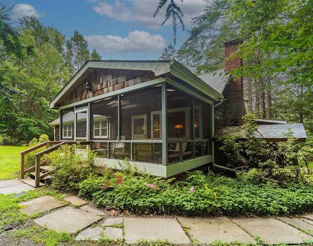 124 Stony Clove Ln Chichester, NY 12416