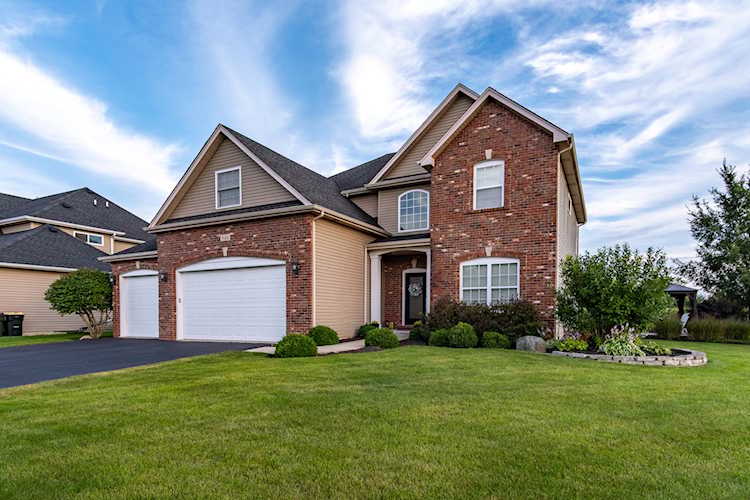 844 Carly Ct Yorkville, IL 60560 | MLS 11844428 Photo 1