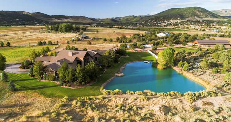 353 S Hwy 18 #18 Central, UT 84722