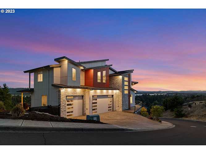 1512 N Columbia Ridge WAY Washougal, WA 98671