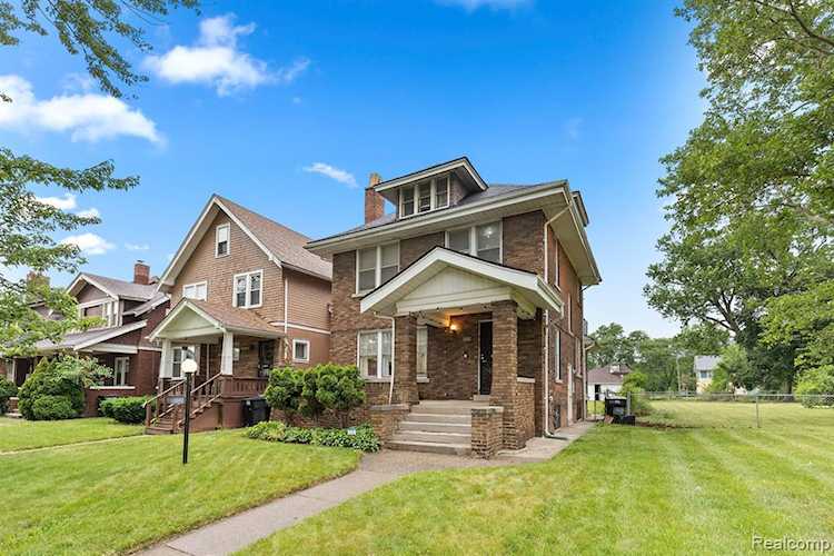 2534 S La Salle Gardens Detroit, MI 48206 | MLS 20230064132 Photo 1