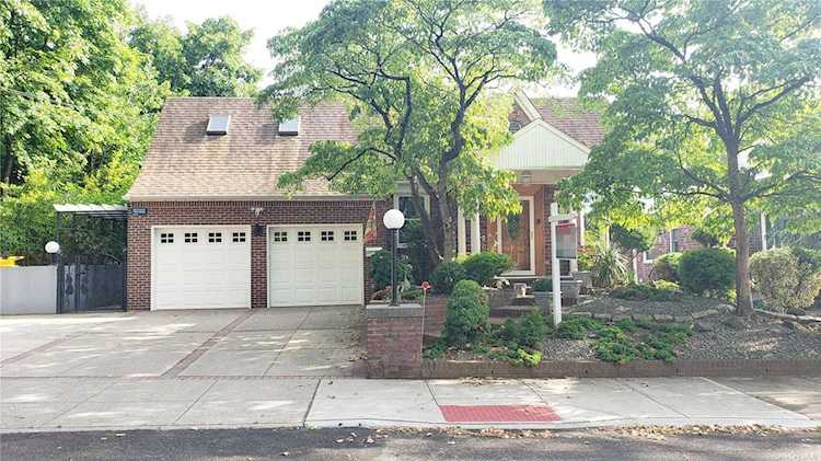 249-52 Rushmore Terrace Little Neck, NY 11362