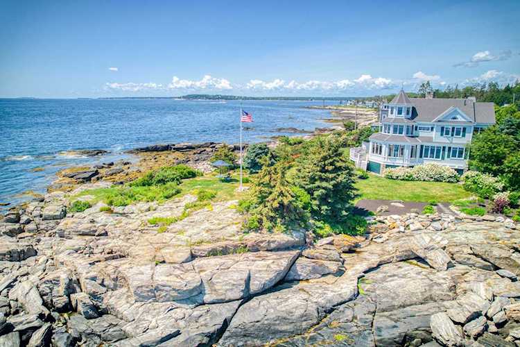 36A Shore Rd Boothbay, ME 04544