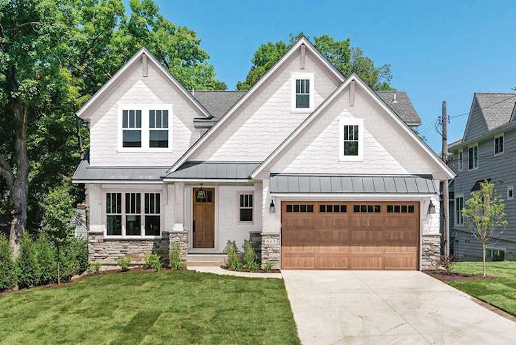 207 Benton Avenue Wayzata, MN 55391