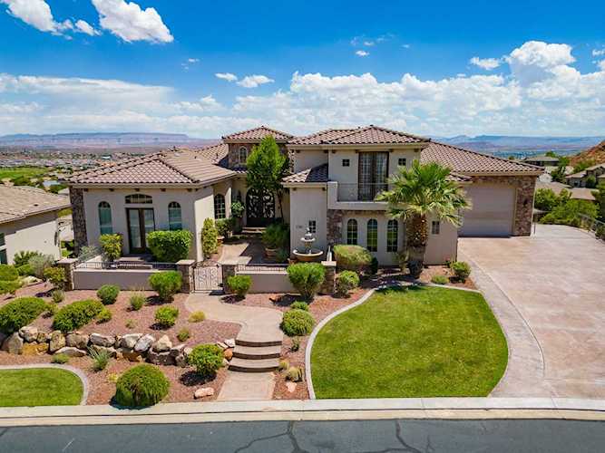 1361 W Cambridge Ave Washington, UT 84780
