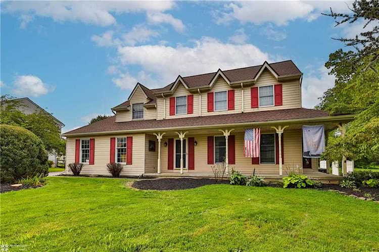 4328 Lenmar Dr Coplay, PA 18037