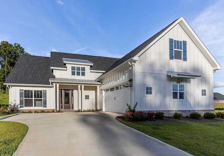 8501 Castle Pine Dr Tallahassee, FL 32312