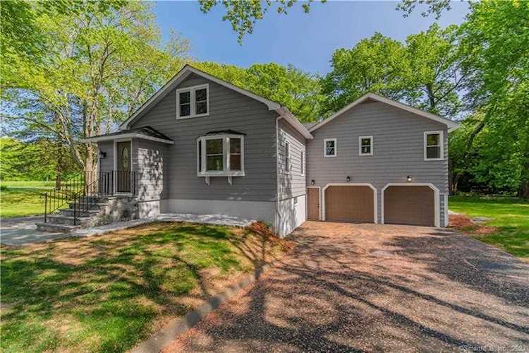 55 Russell Ave Orange, CT 06477
