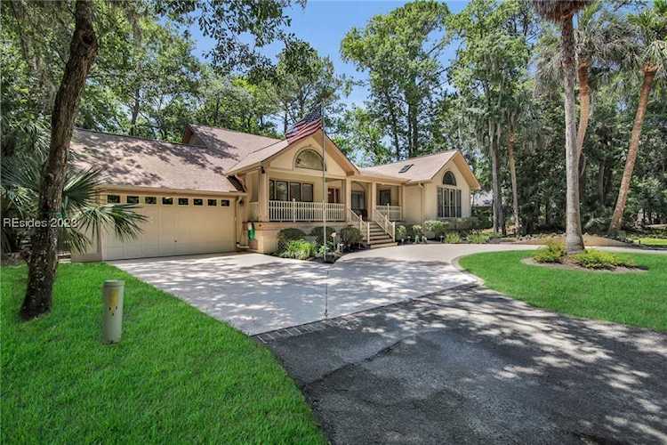 6 Dove St Hilton Head Island, SC 29928