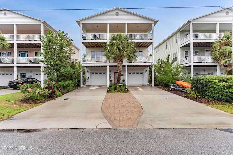 1718 Mackerel Ln Kure Beach, NC 28449