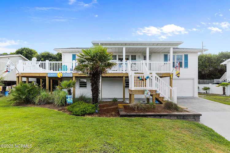 107 Connie St Emerald Isle, NC 28594 | MLS 100397844 Photo 1