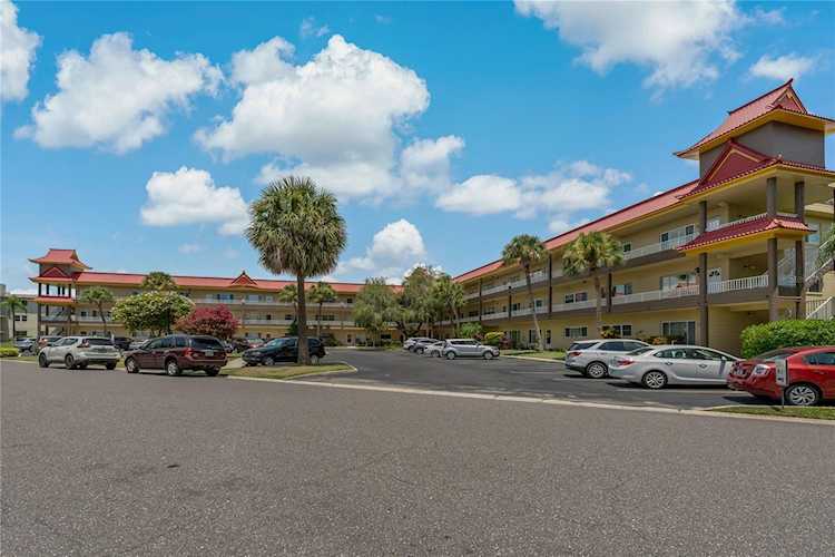 2402 Ecuadorian WAY #42 Clearwater, FL 33763