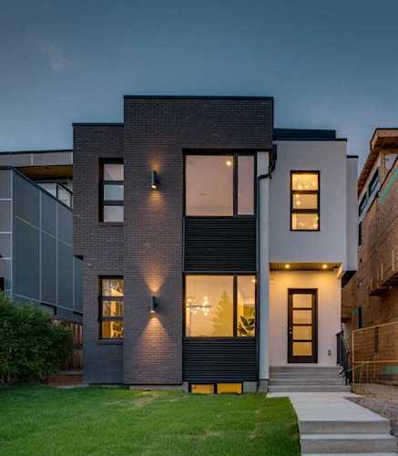 1308 Colgrove Ave NE Calgary, AB T2E5C4
