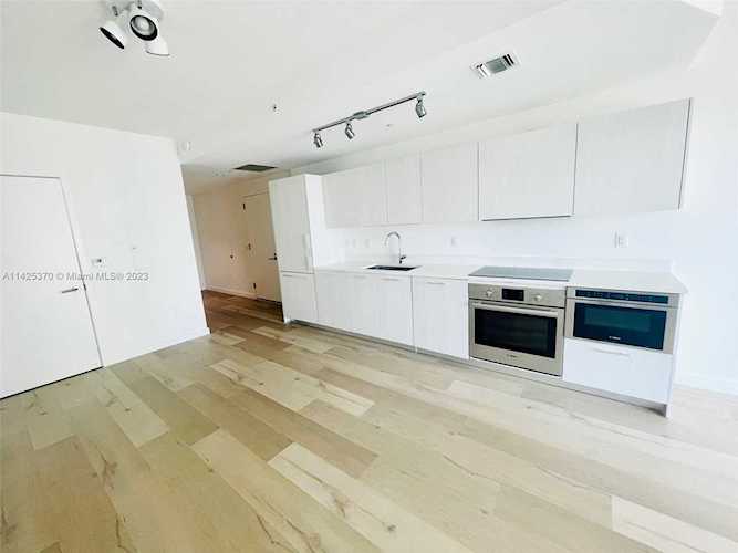 501 NE 31st St #3107 Miami, FL 33137
