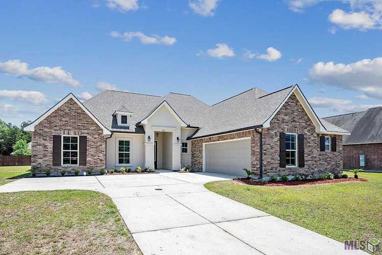 4961 Alice Louise Dr Greenwell Springs, LA 70739 | MLS 2023007110 Photo 1