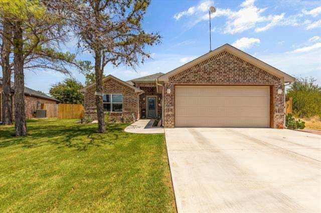5103 Uvalde Court Granbury, TX 76048
