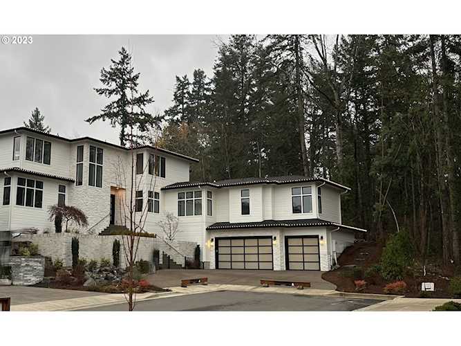 4929 Park Bluff PL Lake Oswego, OR 97035