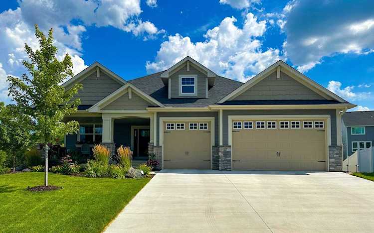 15819 Pennsylvania Avenue Savage, MN 55372