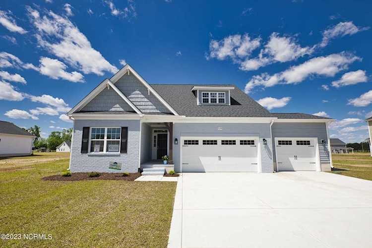 1074 Appaloosa Trl Grimesland, NC 27837