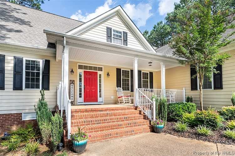 11570 Royal Ln Providence Forge, VA 23140