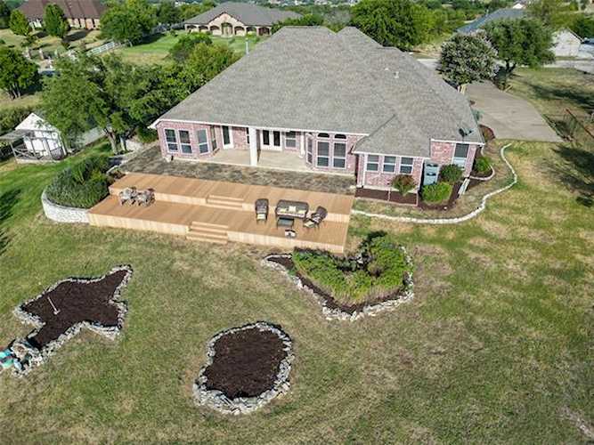 270 Stone Mountain Road Cresson, TX 76035