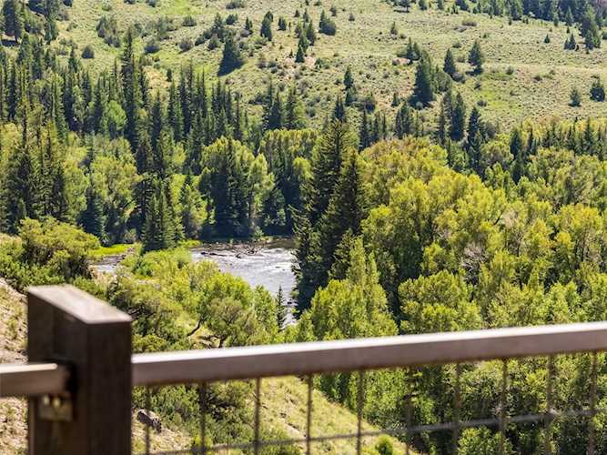 560 County Road 101 Grand County Kremmling Blue Valley Acres Grand home