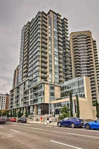 1025 5 Ave SW #1504 Calgary, AB T2P 1N4