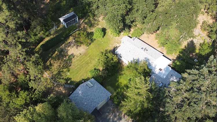 5664 E Evans Creek Rd Rogue River, OR 97537