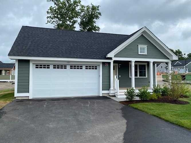 36 The Cliffs At Evergreen, Cypress Ln Auburn, NH 03032