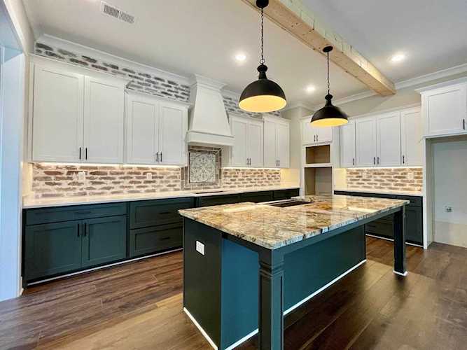6646 Wynne Oak Cv Memphis, TN 38119