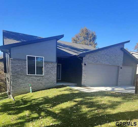 19620 Ewel Ct Plattsmouth, NE 68048 | MLS 22302447 Photo 1
