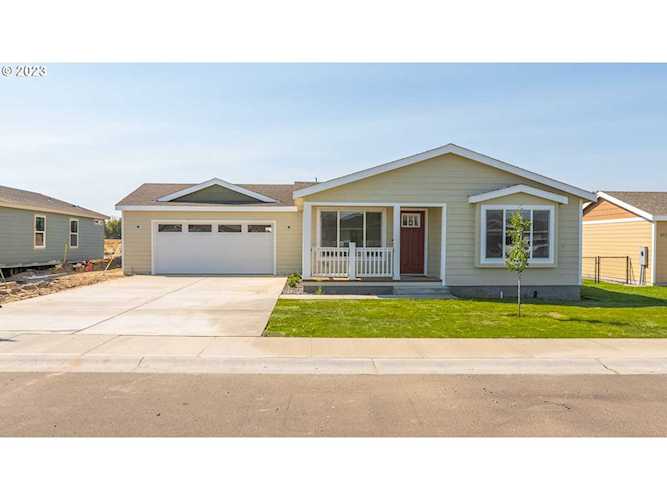 307 Clarence ST Boardman, OR 97818