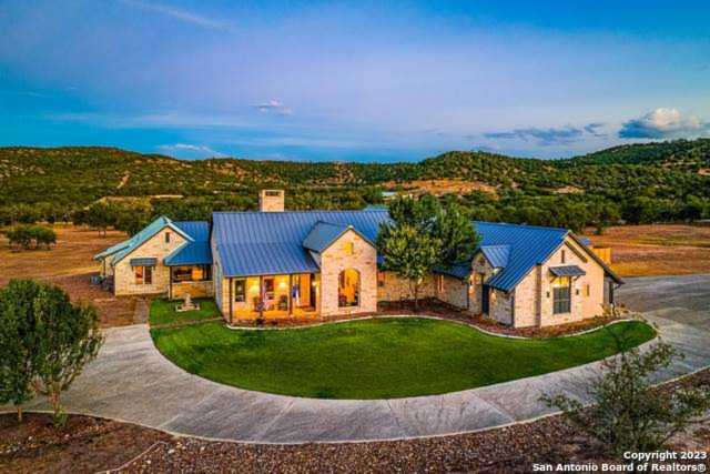 4149 Fm 1077 Bandera, TX 78003