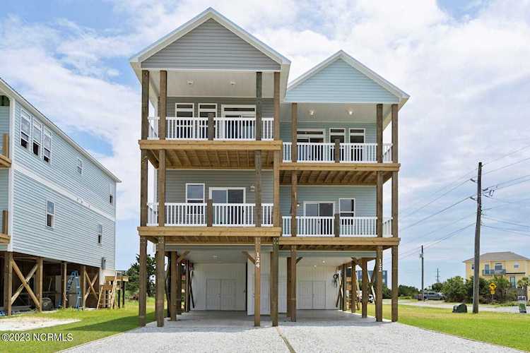 122 Sea Gull Ln North Topsail Beach, NC 28460 | MLS 100328724 Photo 1