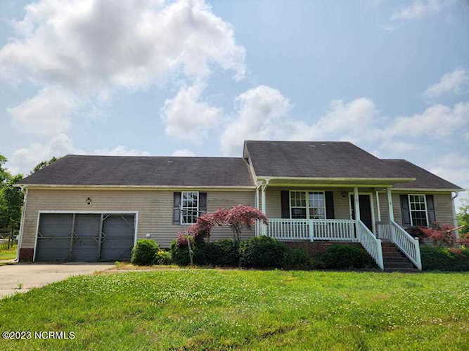 107 Taylors Ln Camden, NC 27921
