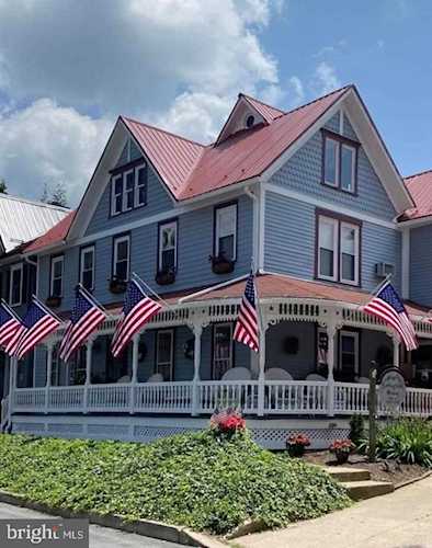 126 E Main St Boalsburg, PA 16827 | home for sale | KBB Photo 1